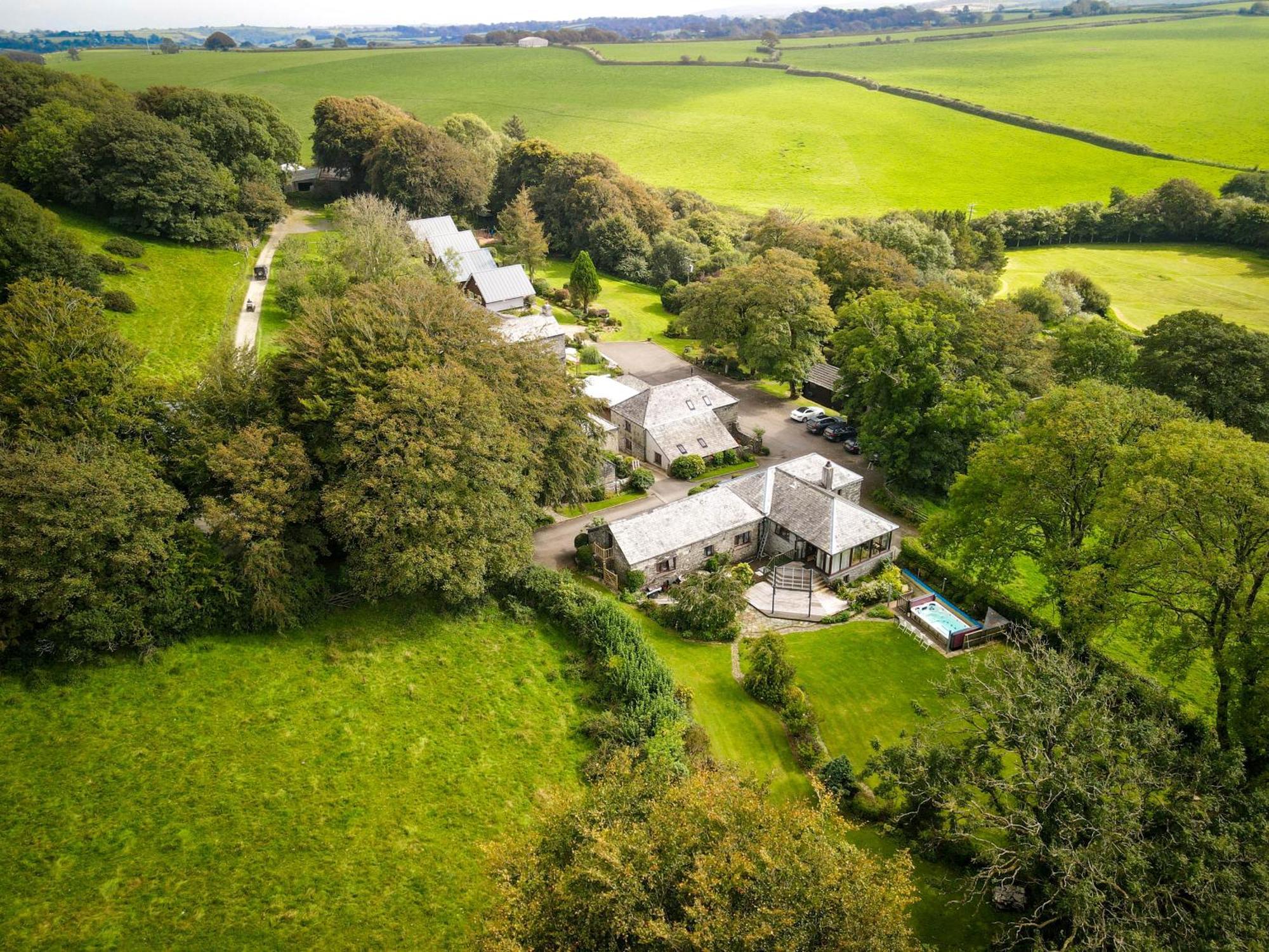 Ta Mill Cottages & Lodges - Meadowview Chalet 1 Launceston Dış mekan fotoğraf